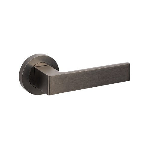 Zanda Boston Passage Set Graphite Nickel