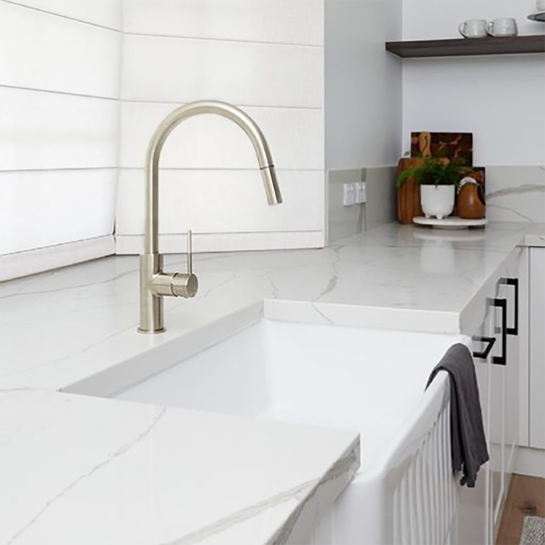 Baiachi 605X455X255mm Butler Farmhouse Fireclay Kitchen Laundry Sink Stainless Steel Waste