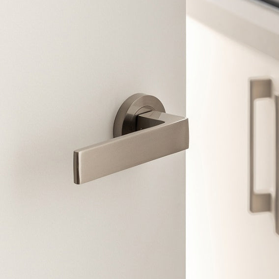 Zanda Boston Passage Set Brushed Nickel