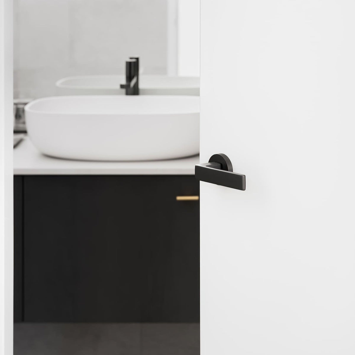 Zanda Boston Privacy Set Graphite Nickel
